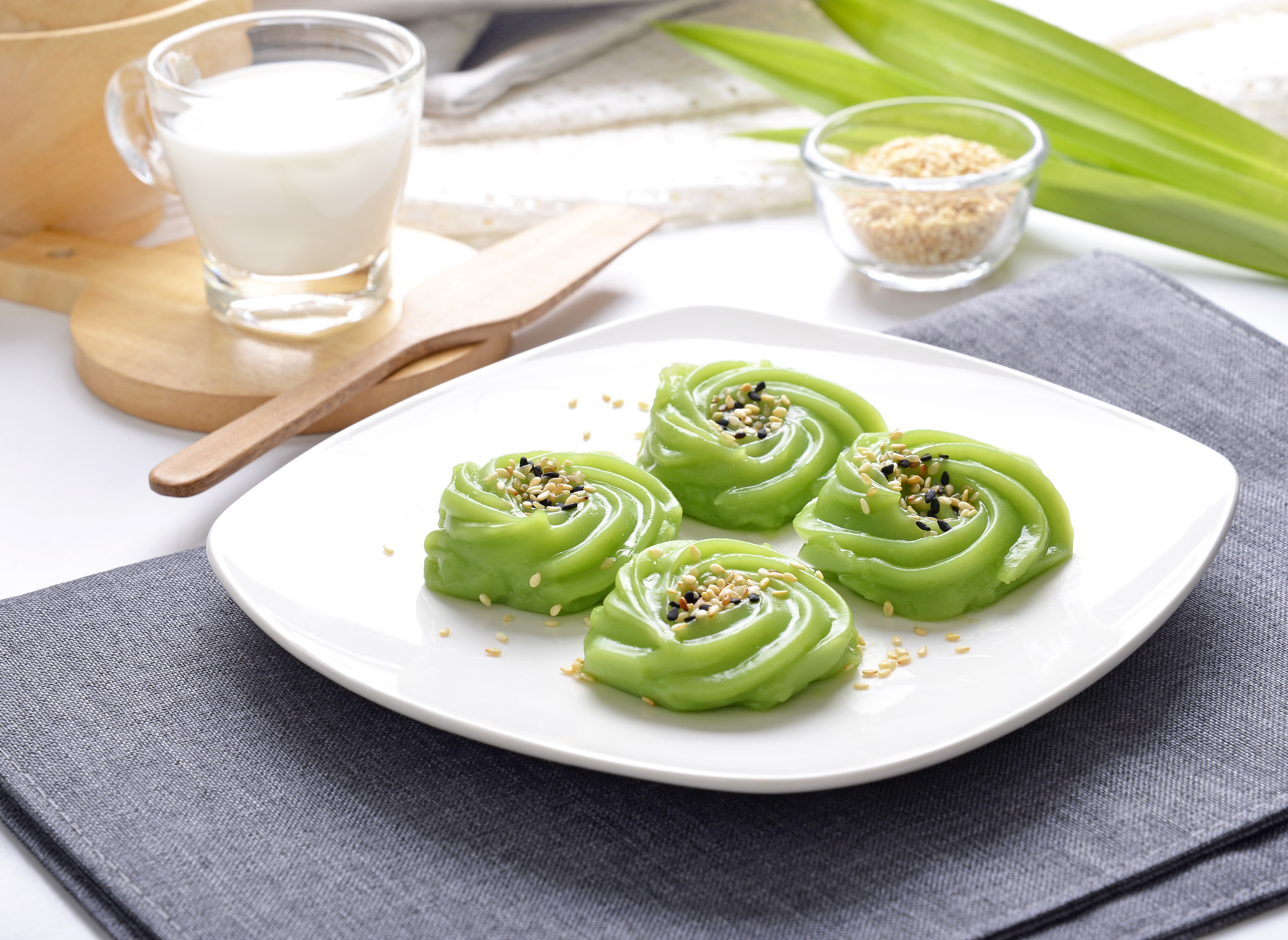 cfTKRIm0I9DenrFhUa6x3TXDEUUNhA2m